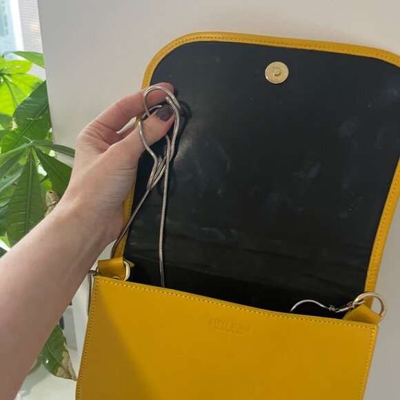 Steve Mono Artisan Yellow Leather Crossbody Bag - Picture 5 of 5